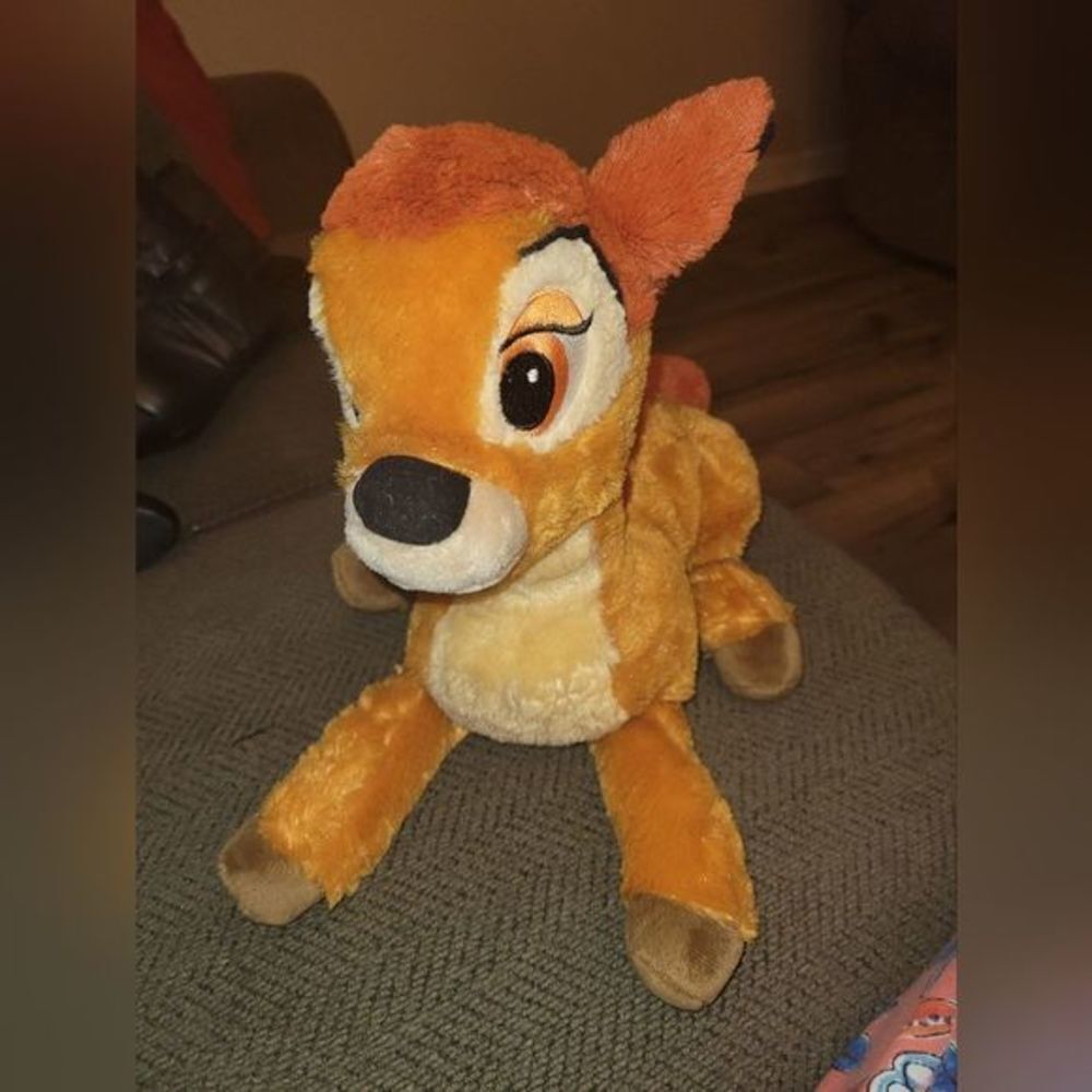 Bambi Exclusive Plush‎